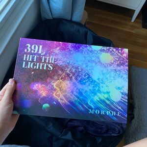 Morphe palette 39L hit the lights